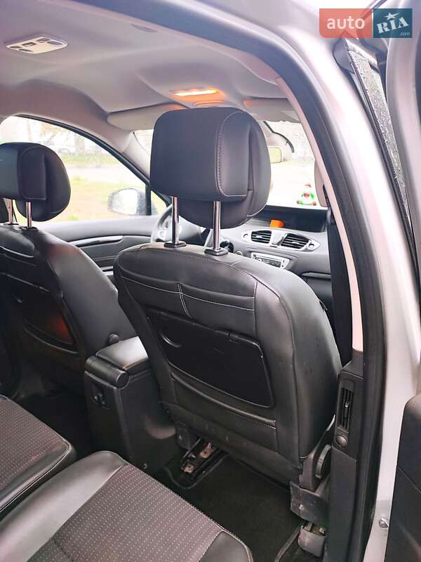 Минивэн Renault Grand Scenic 2012 в Черкассах