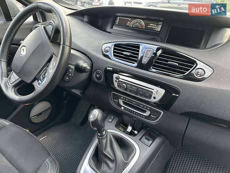 Минивэн Renault Grand Scenic 2014 в Радехове