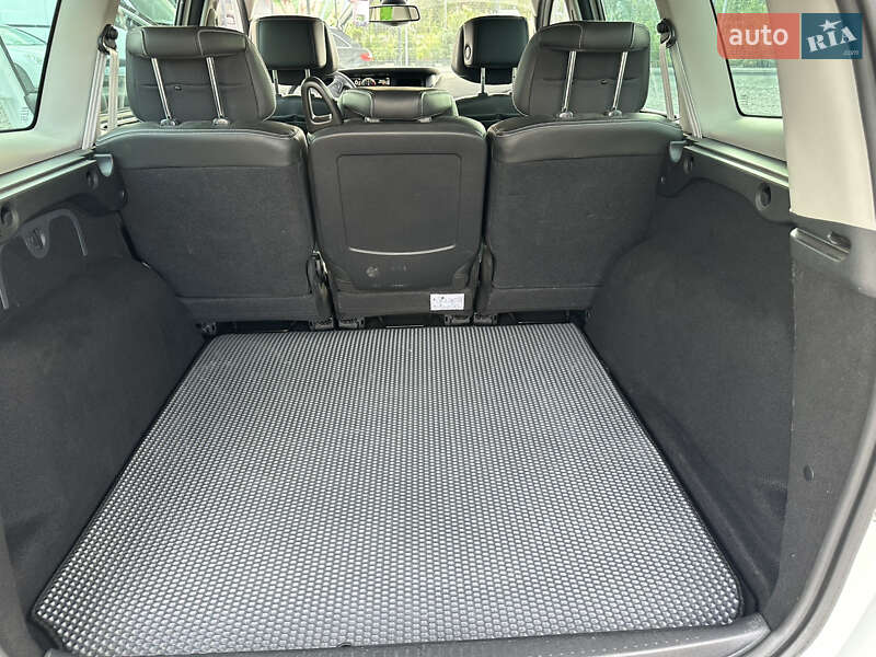 Минивэн Renault Grand Scenic 2014 в Радехове