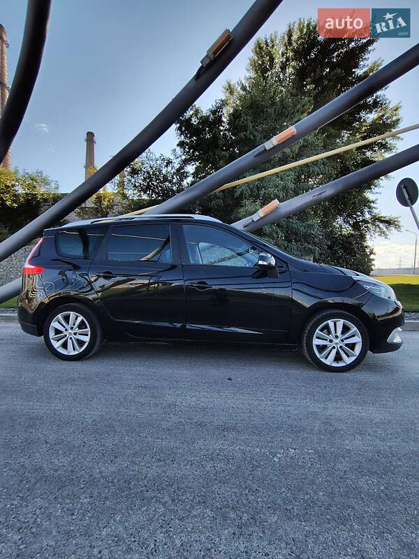 Renault Grand Scenic 2014
