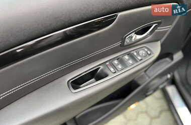 Минивэн Renault Grand Scenic 2014 в 