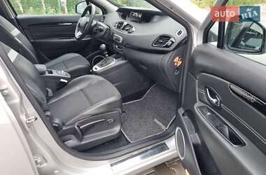 Минивэн Renault Grand Scenic 2012 в 