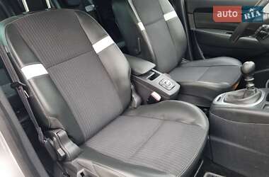 Минивэн Renault Grand Scenic 2012 в 