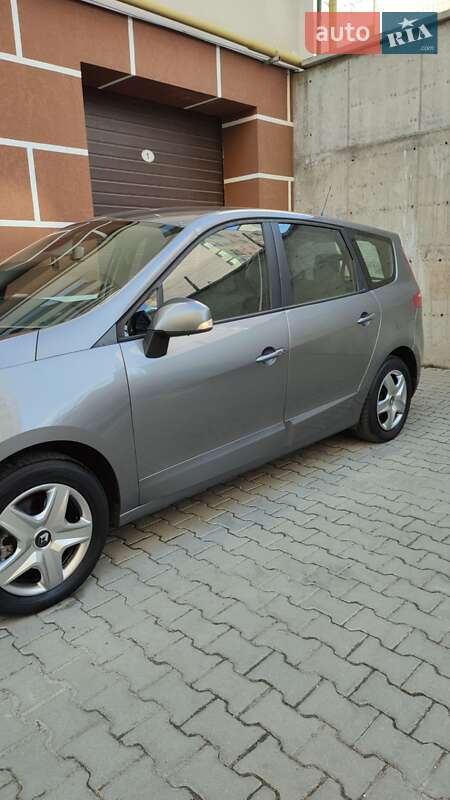 Минивэн Renault Grand Scenic 2013 в Хмельницком