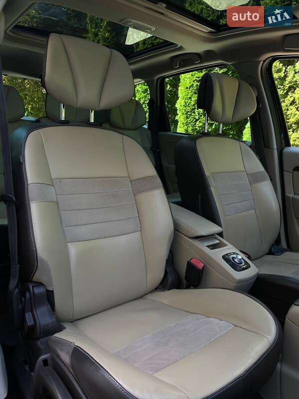 Мінівен Renault Grand Scenic 2014 в Дубні