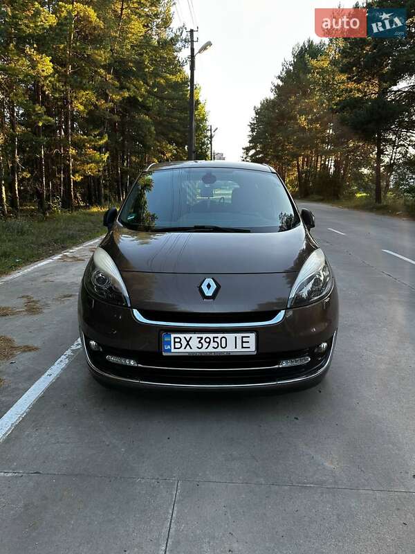 Минивэн Renault Grand Scenic 2012 в Славуте