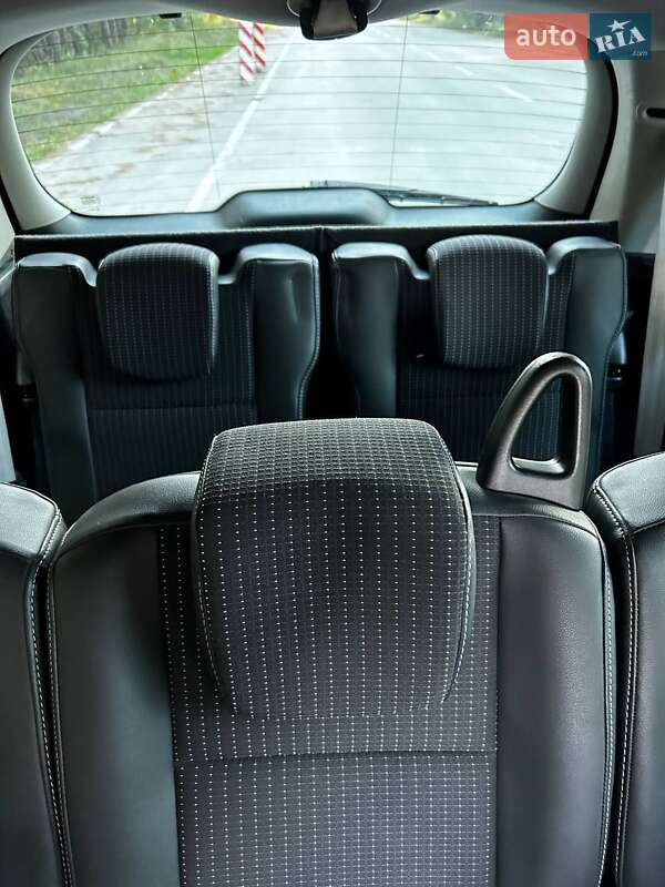 Минивэн Renault Grand Scenic 2012 в Славуте