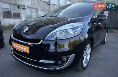 Минивэн Renault Grand Scenic 2012 в 