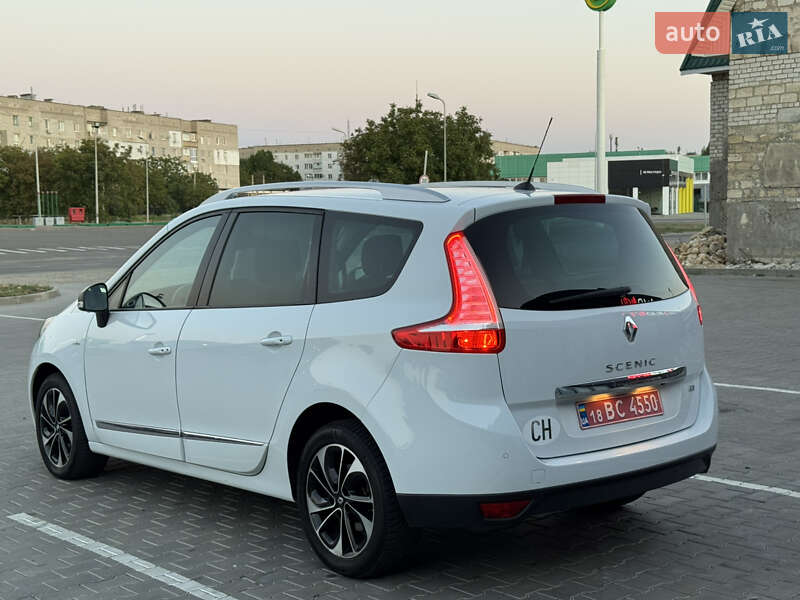 Минивэн Renault Grand Scenic 2015 в Вознесенске
