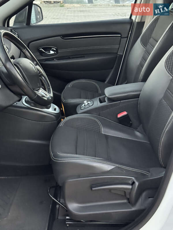 Минивэн Renault Grand Scenic 2015 в Вознесенске