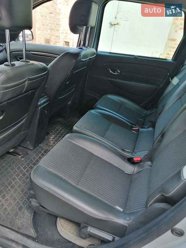 Мінівен Renault Grand Scenic 2014 в Кривому Розі фото 10 Мінівен Renault Grand Scenic 2014 в Кривому Розі