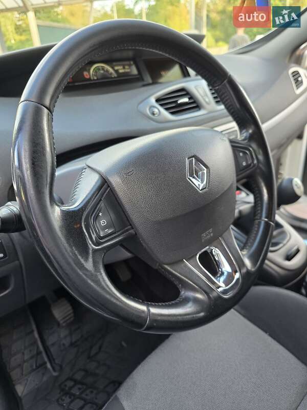 Минивэн Renault Grand Scenic 2014 в Киеве фото 24 Минивэн Renault Grand Scenic 2014 в Киеве