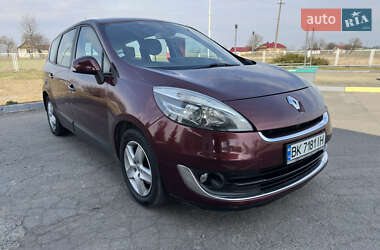 Мінівен Renault Grand Scenic 2012 в Радивиліві