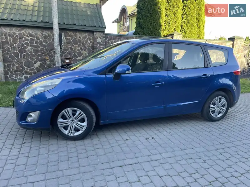 Renault Grand Scenic