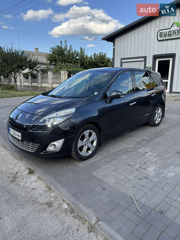 Renault Grand Scenic 2010