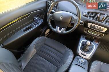 Минивэн Renault Grand Scenic 2016 в 
