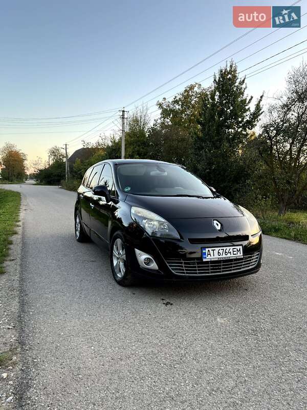 Мінівен Renault Grand Scenic 2010 в Івано-Франківську фото 7 Мінівен Renault Grand Scenic 2010 в Івано-Франківську