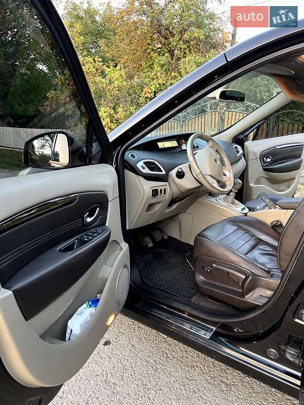 Мінівен Renault Grand Scenic 2010 в Івано-Франківську фото 24 Мінівен Renault Grand Scenic 2010 в Івано-Франківську