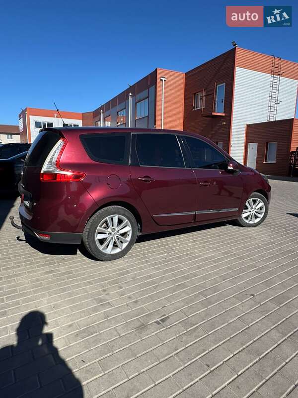 Минивэн Renault Grand Scenic 2012 в Недригайлове