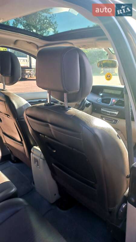 Минивэн Renault Grand Scenic 2009 в Житомире