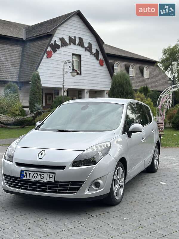 Минивэн Renault Grand Scenic 2009 в Надворной фото 35 Минивэн Renault Grand Scenic 2009 в Надворной