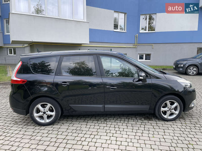 Минивэн Renault Grand Scenic 2012 в Новояворовске