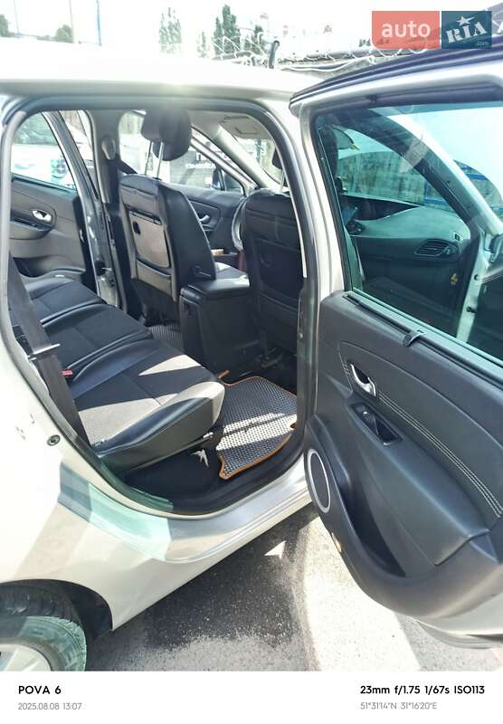 Мінівен Renault Grand Scenic 2011 в Чернігові фото 13 Мінівен Renault Grand Scenic 2011 в Чернігові