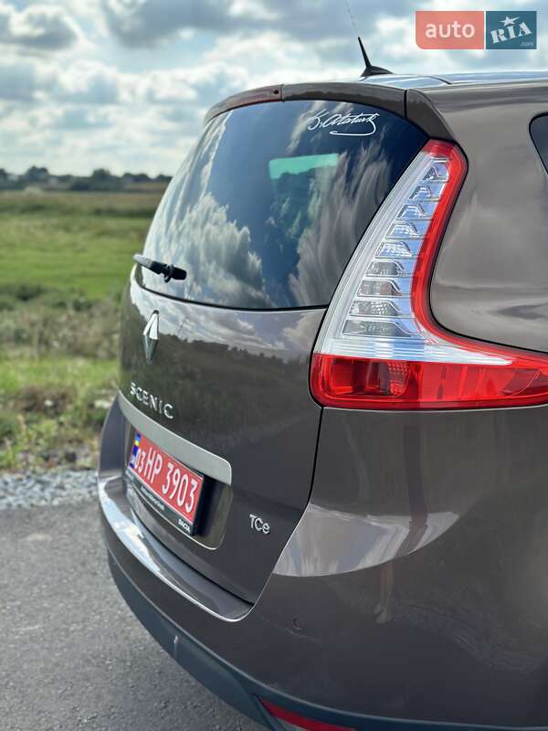 Минивэн Renault Grand Scenic 2010 в Демидовке
