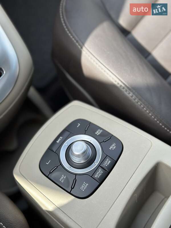 Минивэн Renault Grand Scenic 2010 в Демидовке