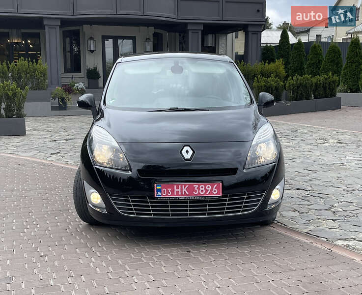 Минивэн Renault Grand Scenic 2011 в Черновцах