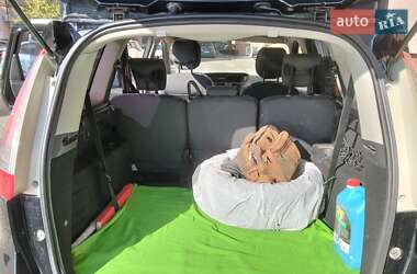 Минивэн Renault Grand Scenic 2012 в 
