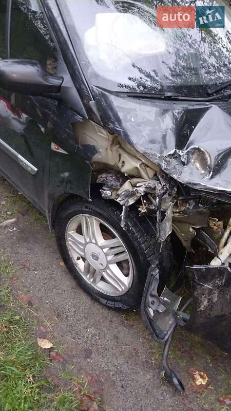 Минивэн Renault Grand Scenic 2004 в Сколе фото 4 Минивэн Renault Grand Scenic 2004 в Сколе