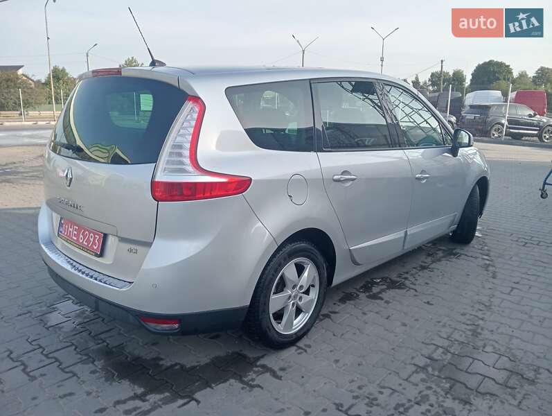Мінівен Renault Grand Scenic 2009 в Нововолинську