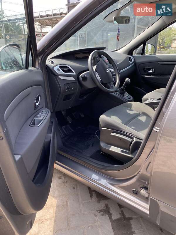 Минивэн Renault Grand Scenic 2010 в Виннице фото 8 Минивэн Renault Grand Scenic 2010 в Виннице