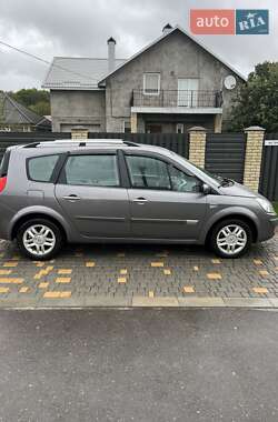 Мінівен Renault Grand Scenic 2009 в  фото 17 Мінівен Renault Grand Scenic 2009 в