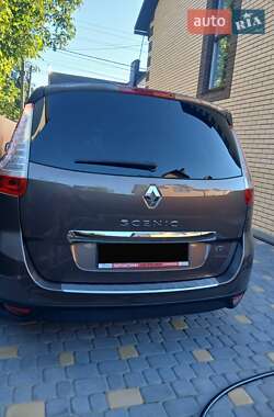 Минивэн Renault Grand Scenic 2014 в 