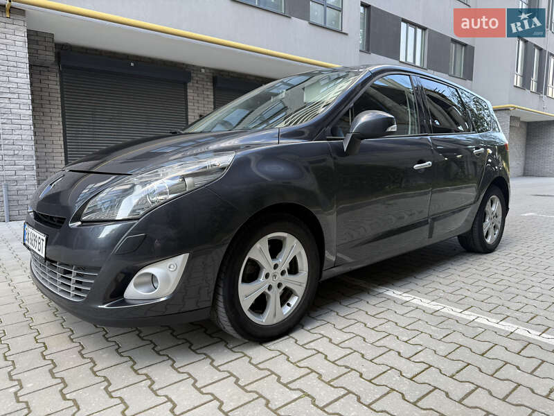 Мінівен Renault Grand Scenic 2010 в Хмельницькому