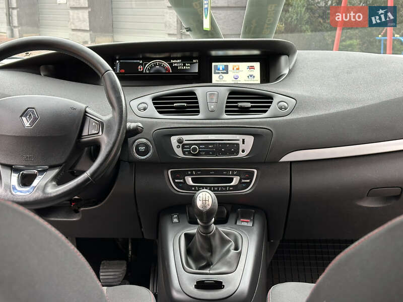 Минивэн Renault Grand Scenic 2014 в Ивано-Франковске
