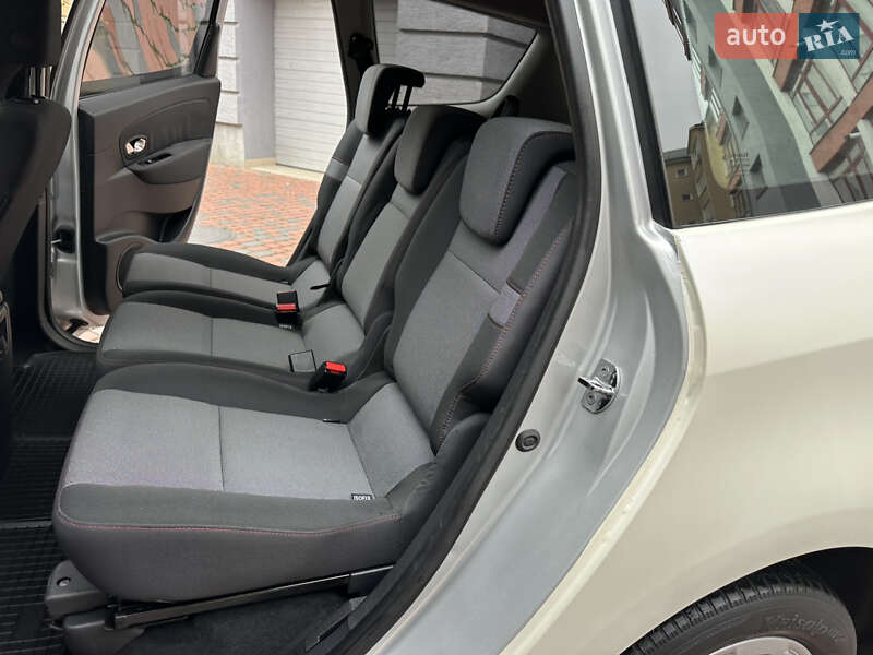 Минивэн Renault Grand Scenic 2014 в Ивано-Франковске