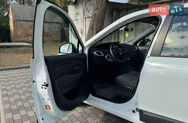 Минивэн Renault Grand Scenic 2009 в 