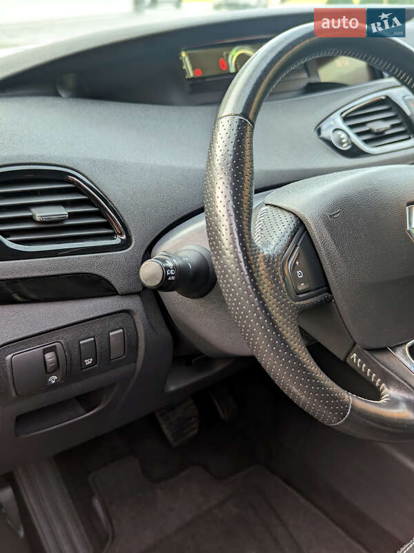 Мінівен Renault Grand Scenic 2014 в Луцьку