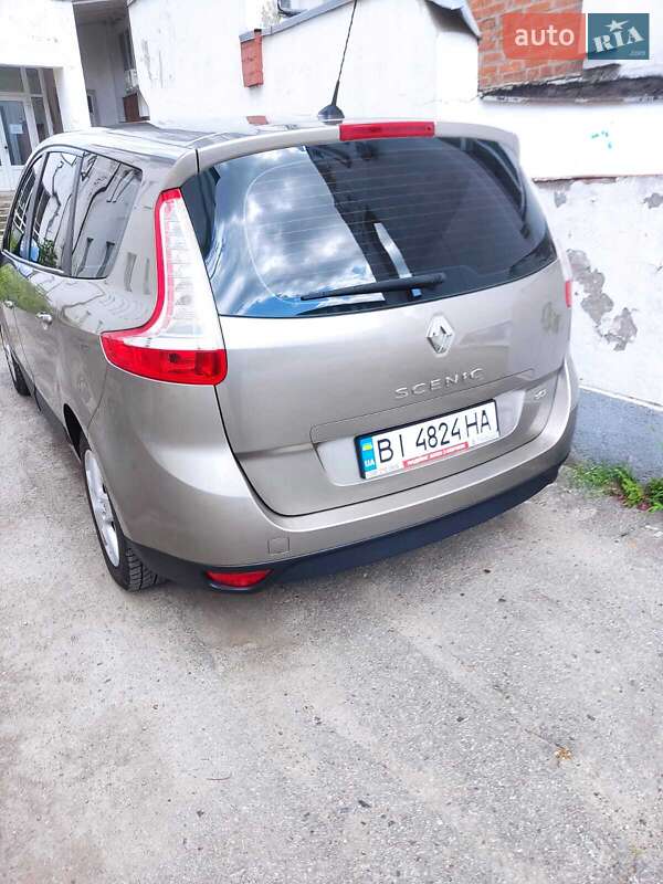 Мінівен Renault Grand Scenic 2012 в Полтаві фото 4 Мінівен Renault Grand Scenic 2012 в Полтаві
