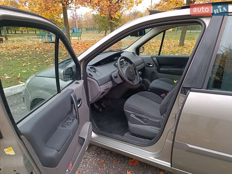 Минивэн Renault Grand Scenic 2006 в Харькове