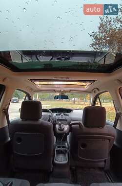 Минивэн Renault Grand Scenic 2006 в 