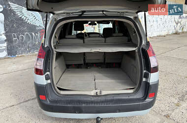 Мінівен Renault Grand Scenic 2004 в  фото 11 Мінівен Renault Grand Scenic 2004 в