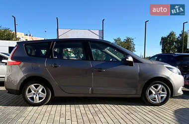 Минивэн Renault Grand Scenic 2013 в 