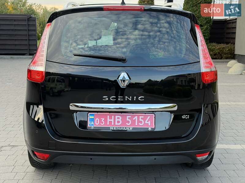 Мінівен Renault Grand Scenic 2015 в Стрию
