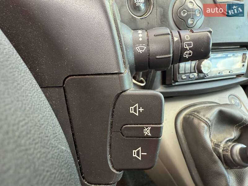 Мінівен Renault Grand Scenic 2006 в Києві фото 20 Мінівен Renault Grand Scenic 2006 в Києві