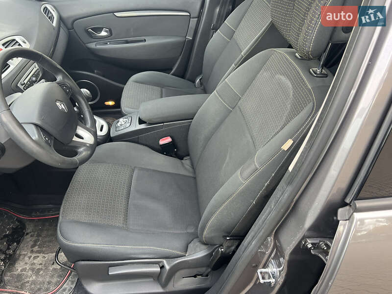 Минивэн Renault Grand Scenic 2009 в Вишневом