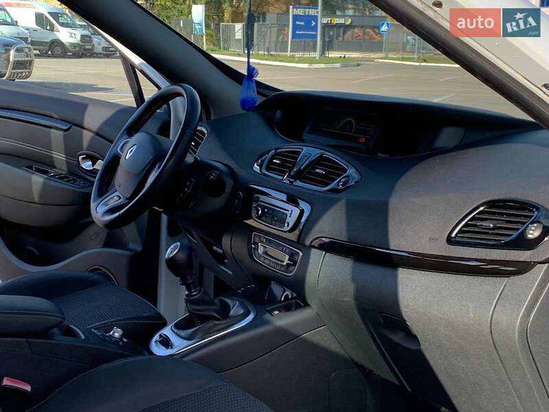 Минивэн Renault Grand Scenic 2012 в Житомире